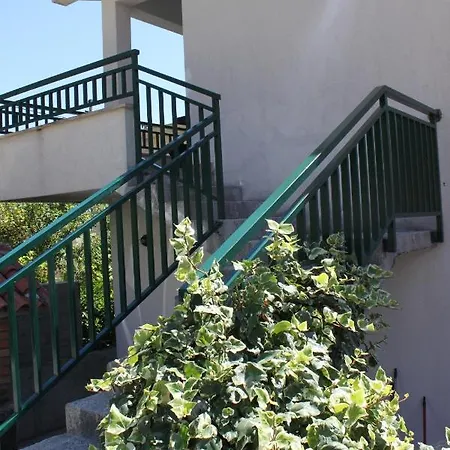 With Parking Space - 6791 Makarska